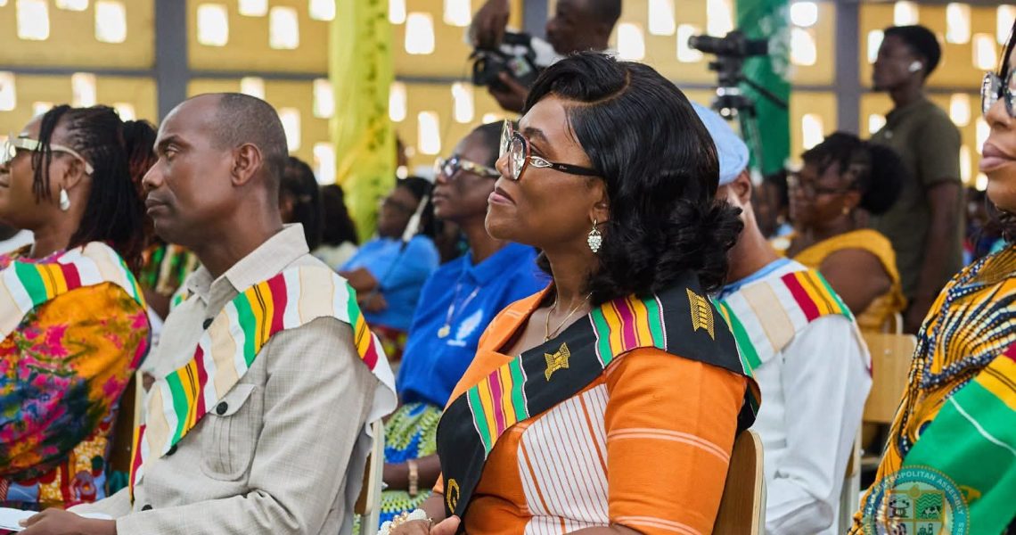 TEMA MAYOR CELEBRATES TEACHERS AS BUILDERS OF THE NATION.