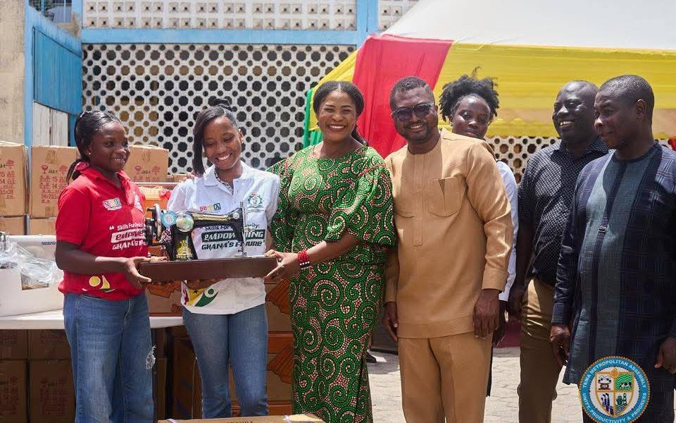 MAYOR LAUNCHES NATIONAL APPRENTICESHIP PROGRAMME IN TEMA.